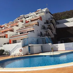 https://casa-mila-los-cristianos-tenerife.in-canary-islands.com